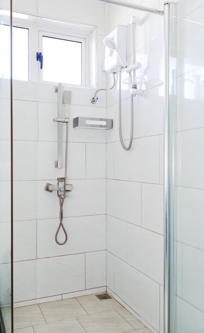 Emerald apartment bathroom