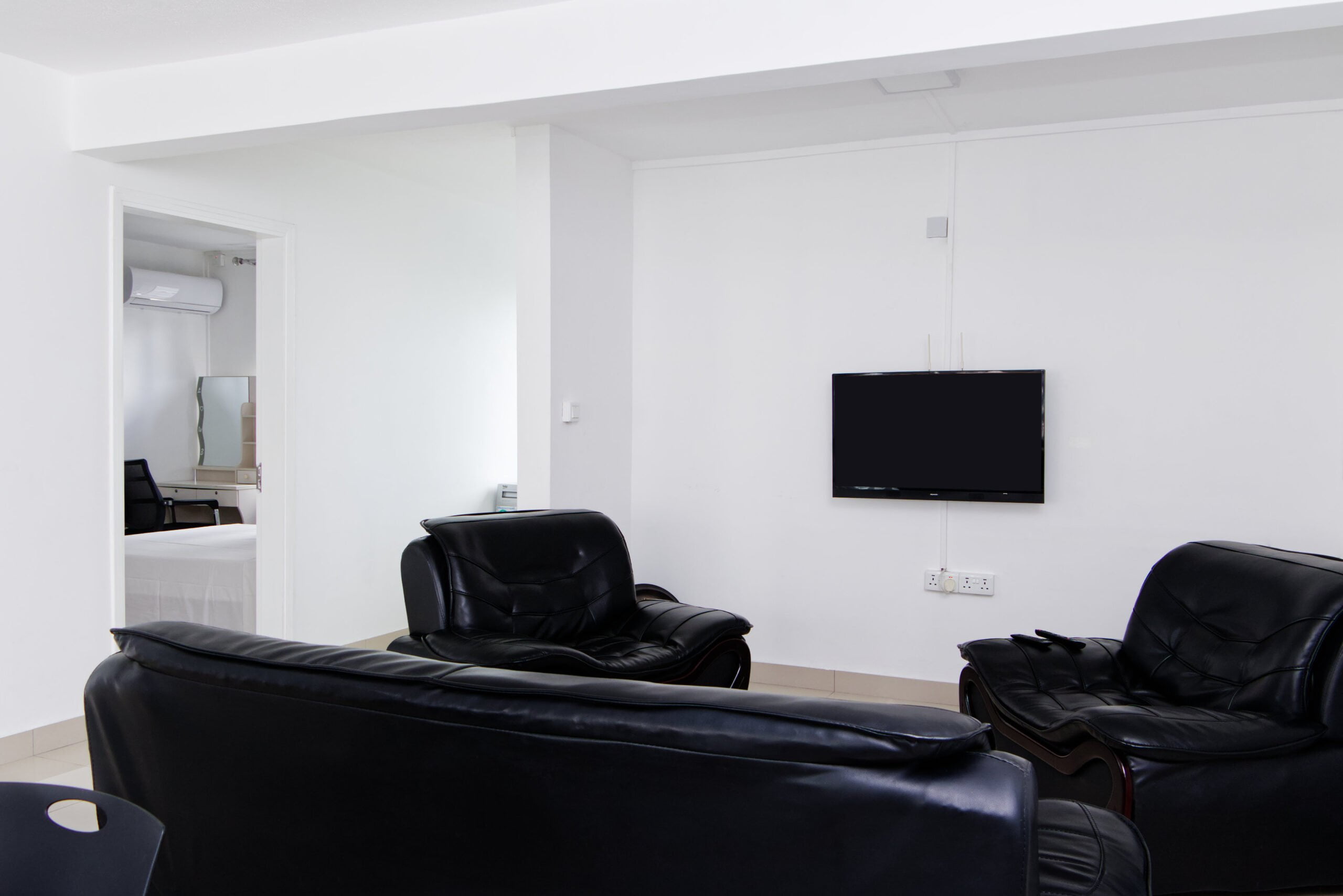 Pearl apartment living room