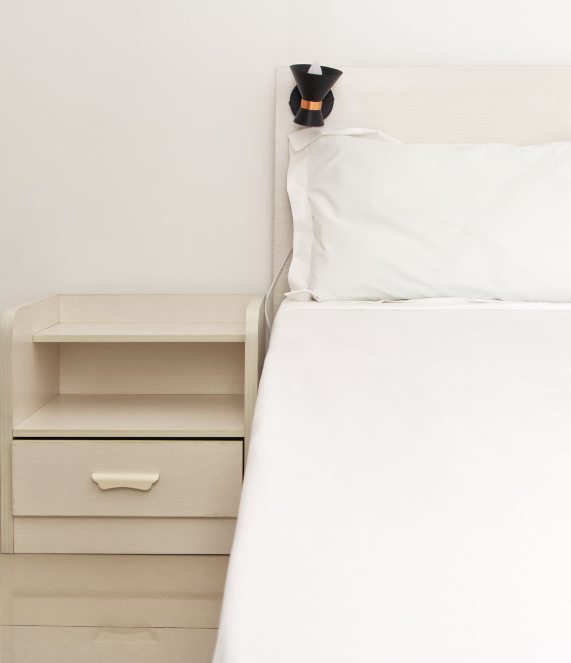 Pearl apartment room